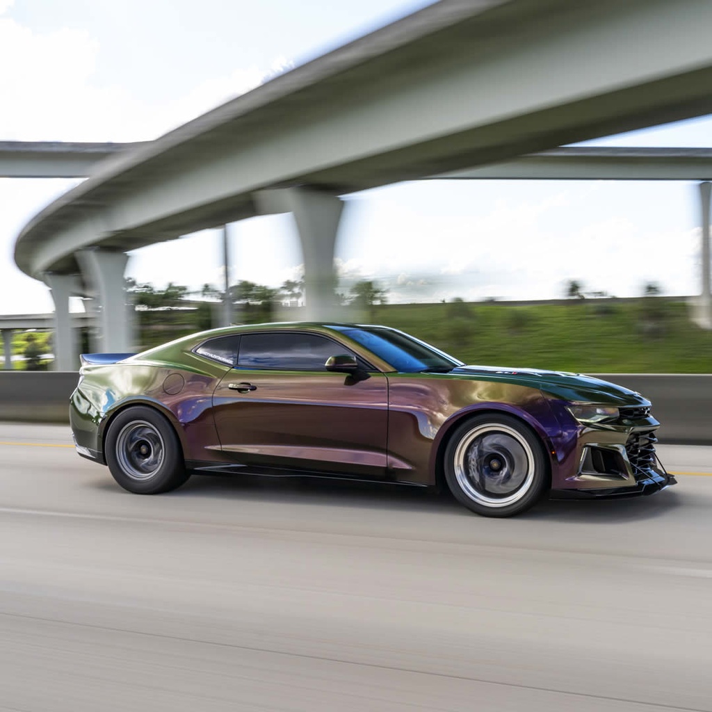 Gloss Gemstone Garnet Bronze