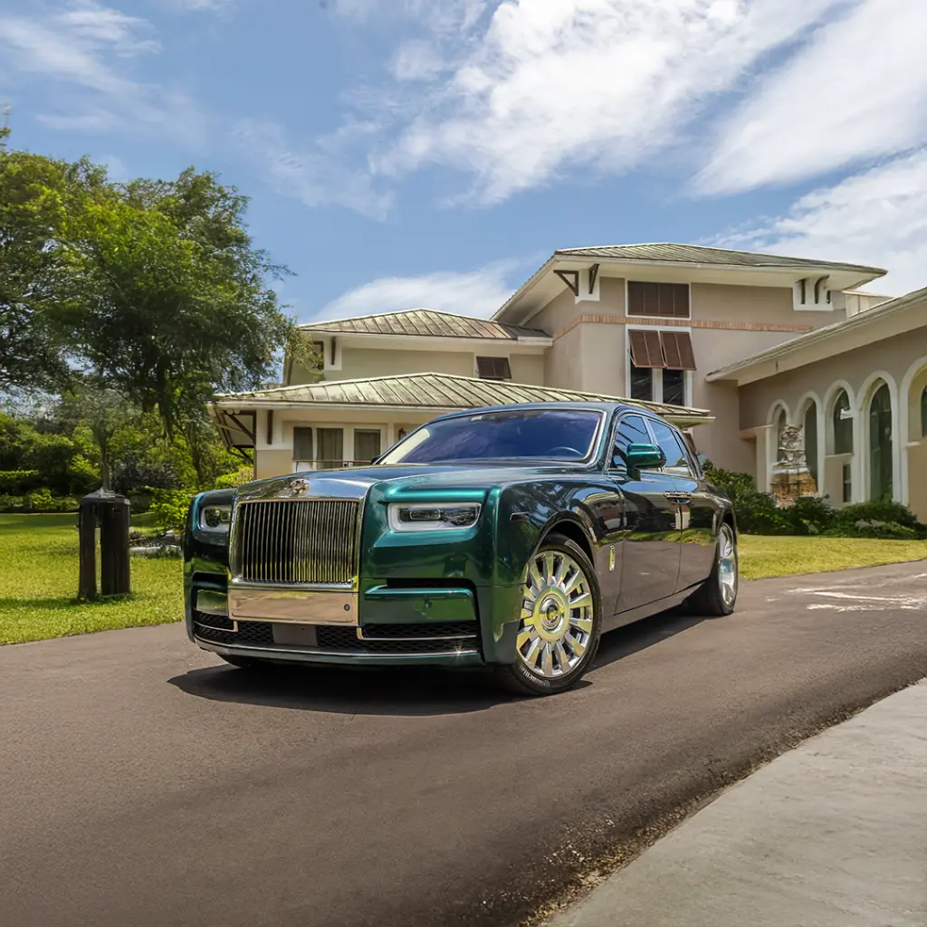 EVOLV_PPF_Midnight_Green_Rolls_Royce_Phantom_front.webp